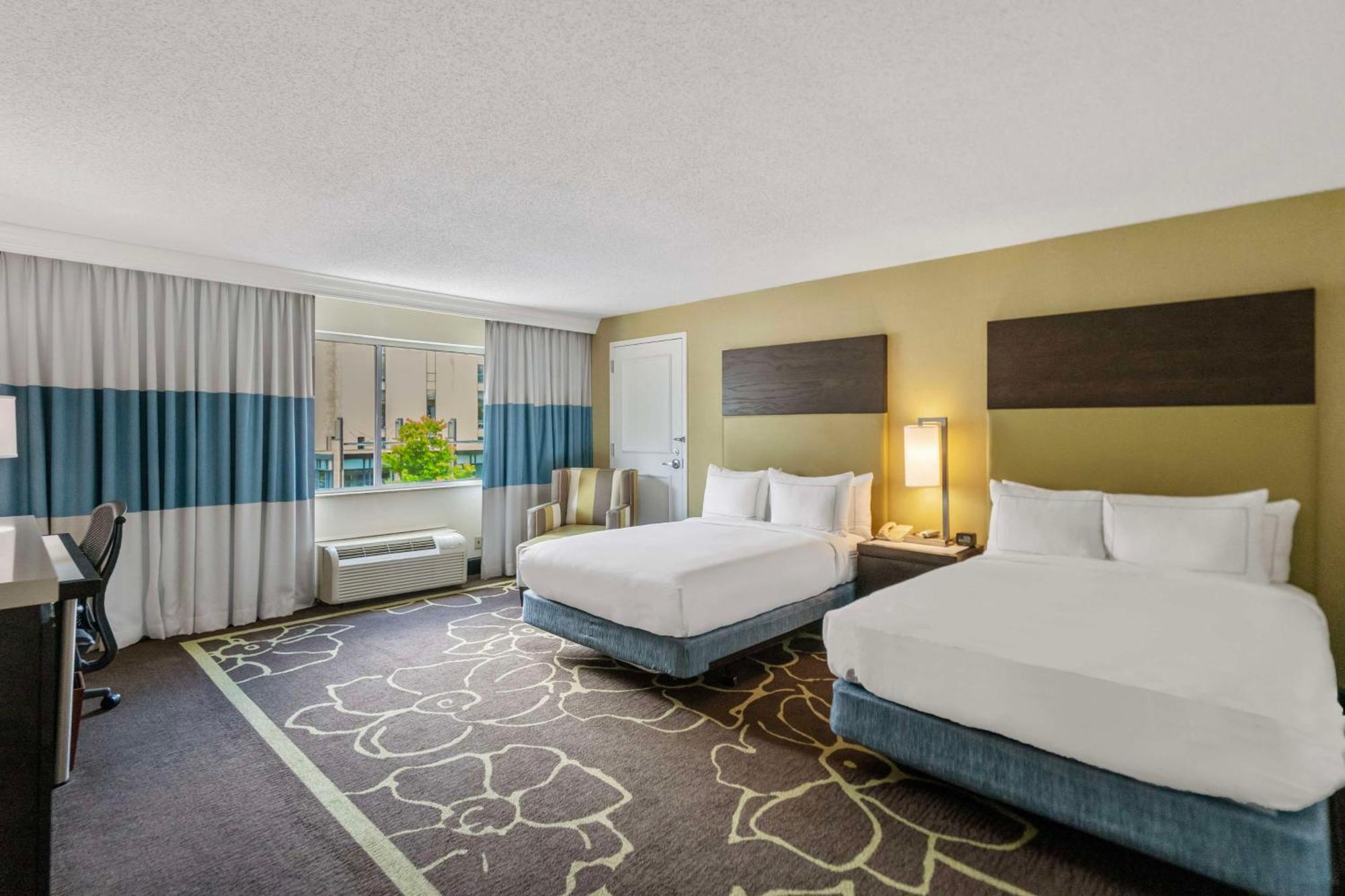Doubletree By Hilton Charlotte Uptown Exterior foto